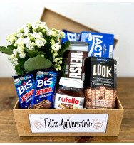 Cesta de Chocolates - Feliz Aniversário